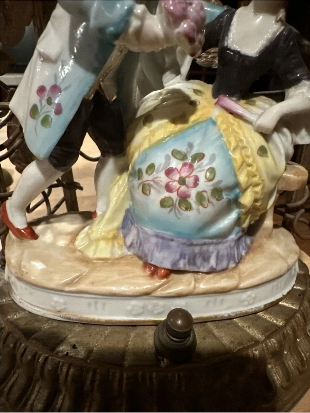 vintage porcelain sculptural lamp - Collection Master Piece